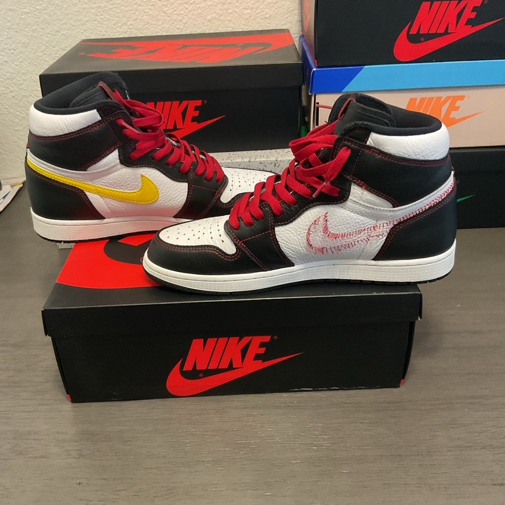 Retro 1 HIGH OG “ DEFIANTS “